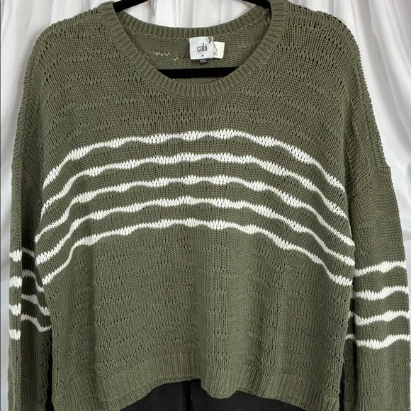 Cabi Scout Pullover - Picture 3 of 6